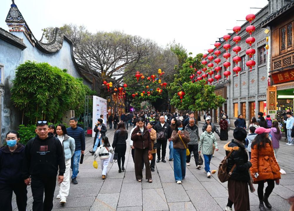 习近平总书记关切事丨以文化自觉，守护城市根脉